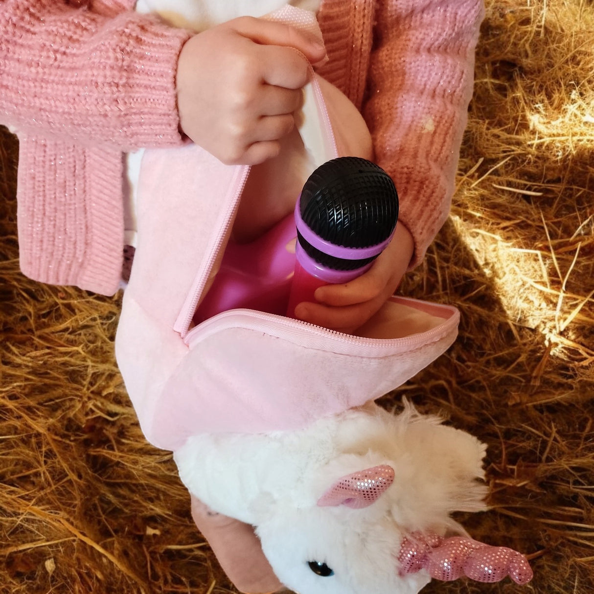 Einhorn Rucksack mit Plüschkopf Unicorn Kinderrucksack