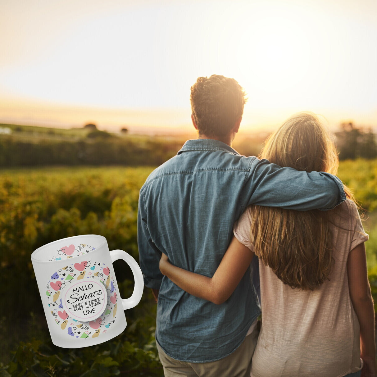 Kaffeebecher mit Spruch: Hallo Schatz ich liebe uns