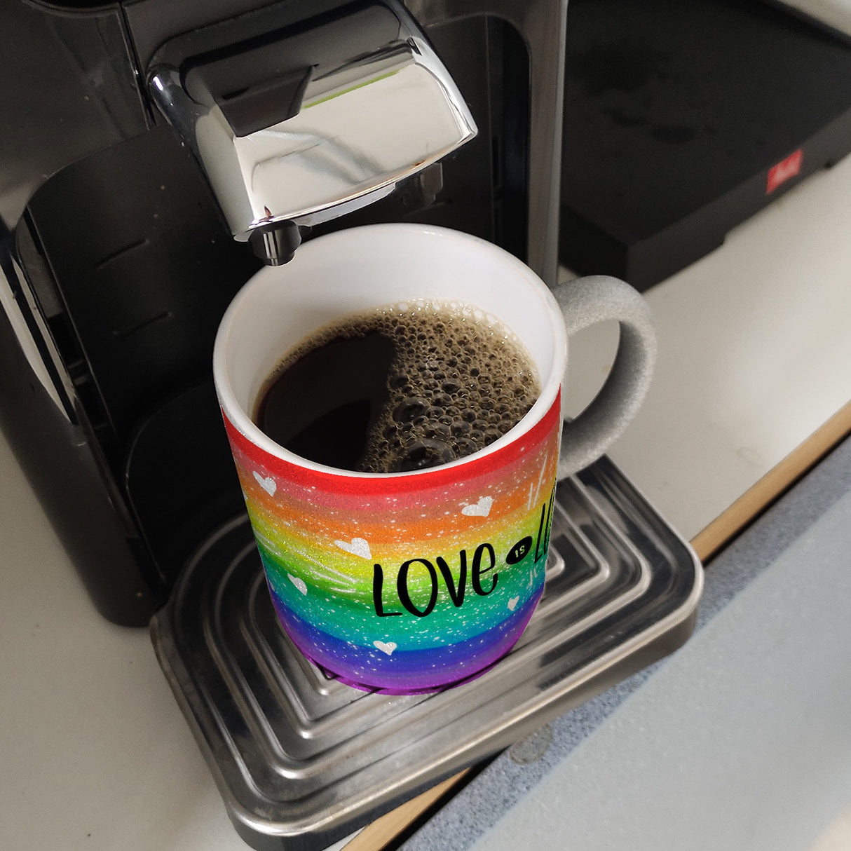 Love is Love Regenbogen Kaffeebecher