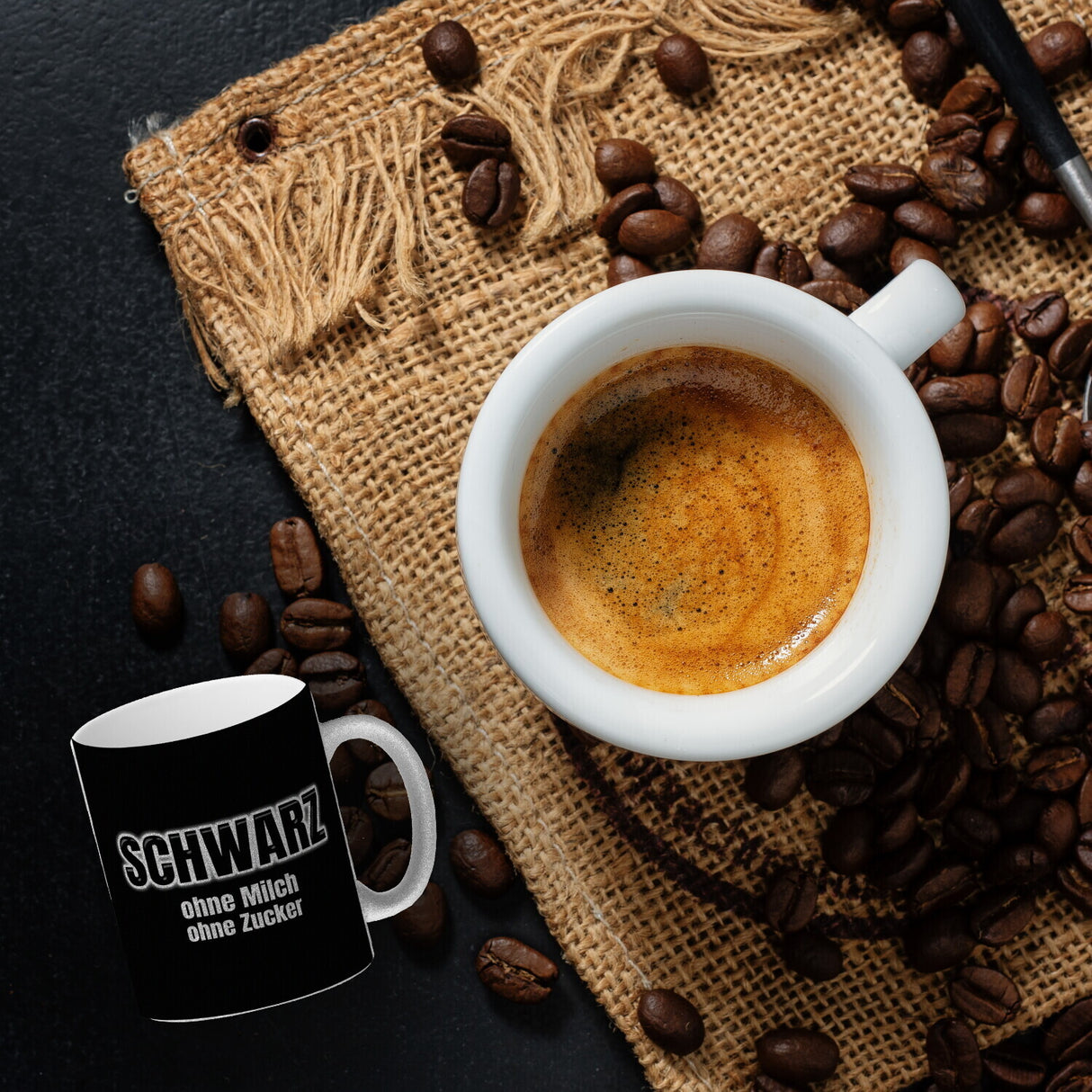 Kaffeebecher mit Spruch SCHWARZ ohne Milch ohne Zucker für Koffeinjunkies
