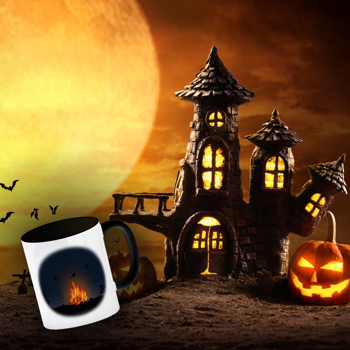 Kaffeetasse mit gruseligem Hexenfeuer Motiv und Spruch - Happy Halloween