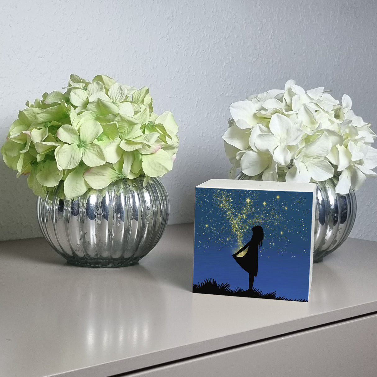 Mädchen im Sternenkleid Spardose mit Märchenmotiv