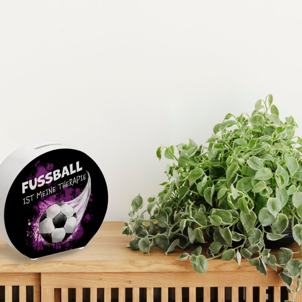 Fußball ist meine Therapie Spardose mit Fußball-Motiv