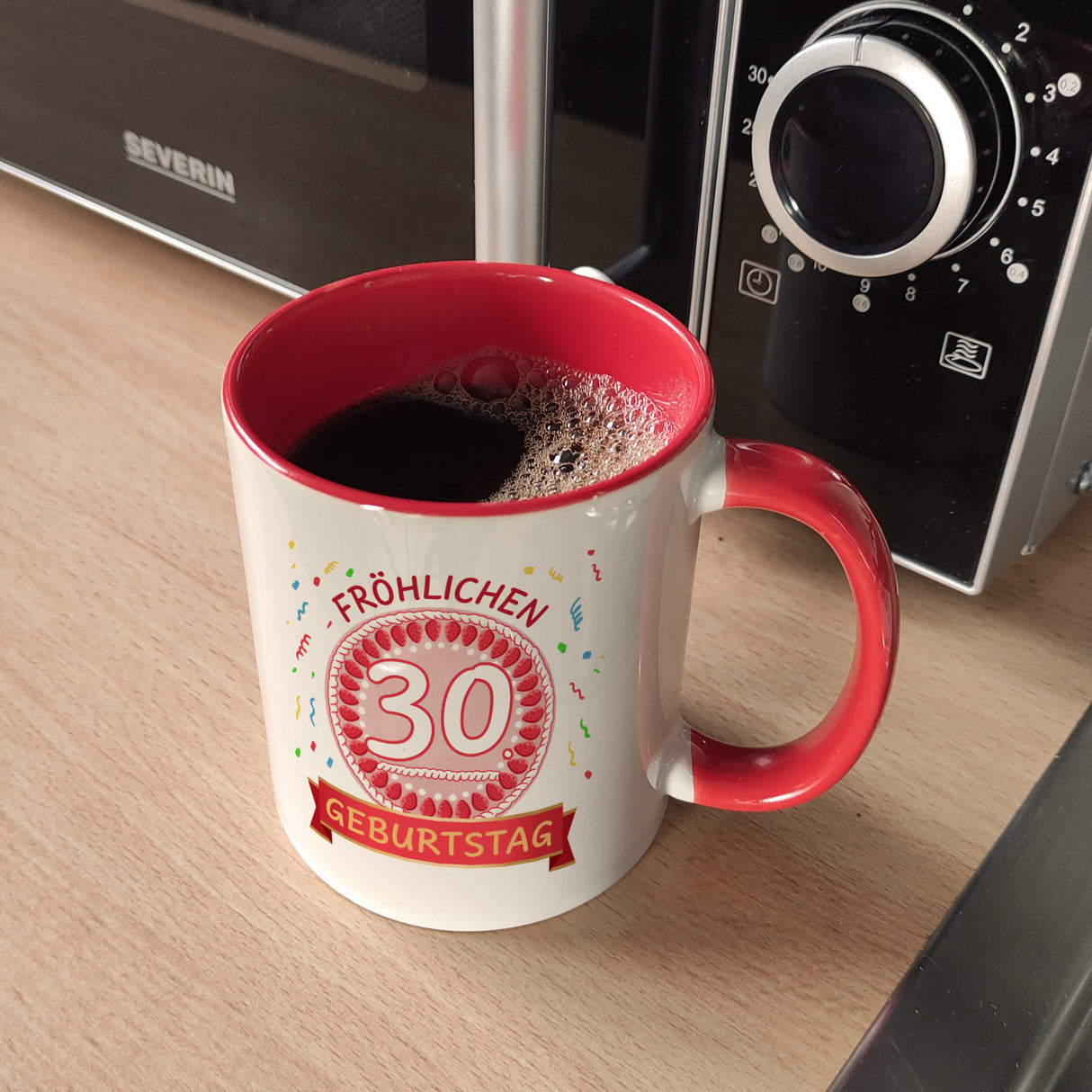 Kaffeebecher für den 30. Geburtstag mit Motiv: Fröhlichen Geburtstag