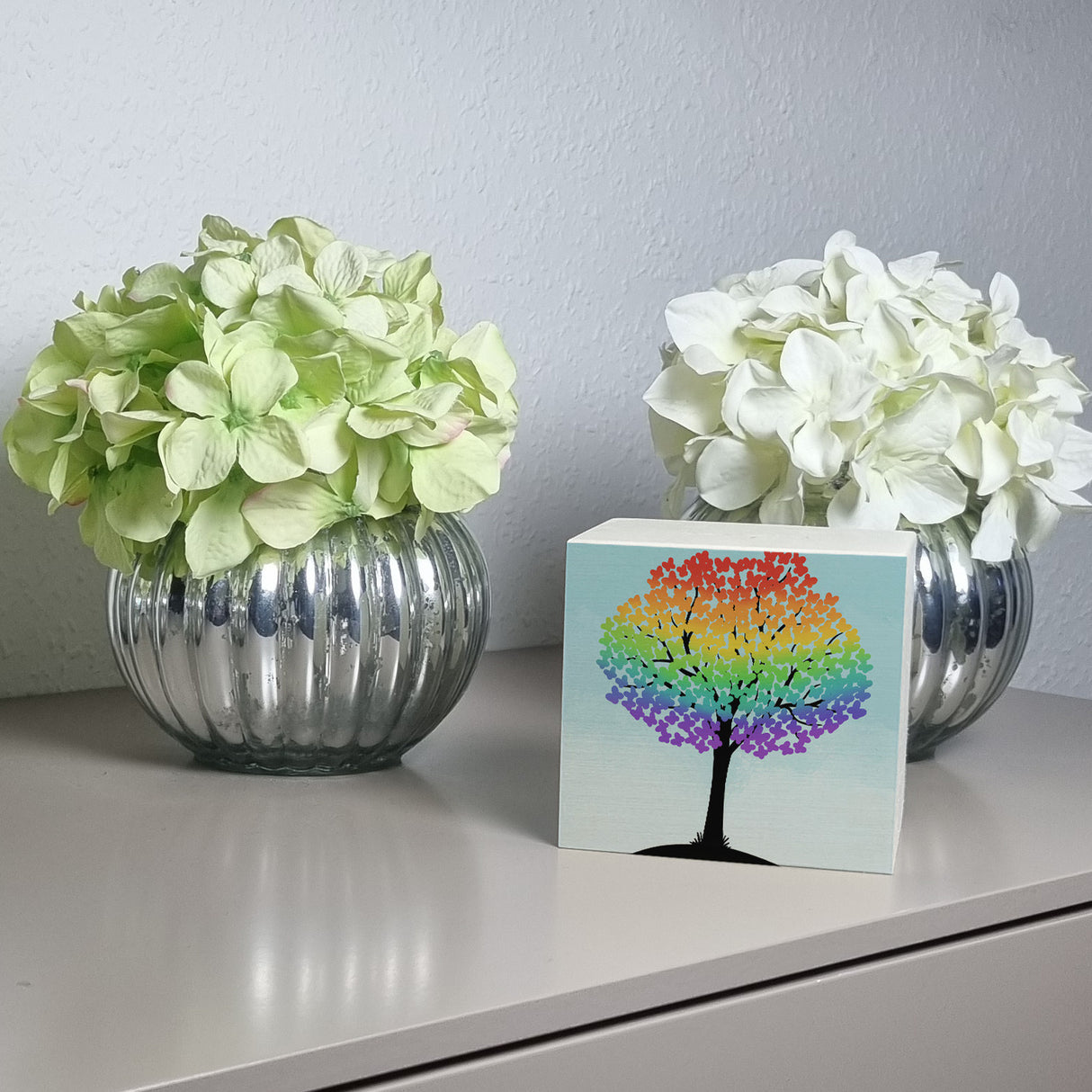 Baum in Regenbogenfarben Spardose