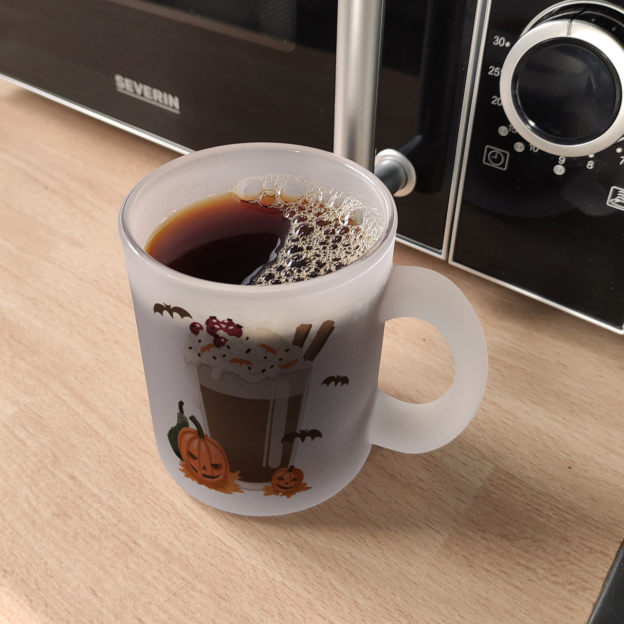 Pumpkin Spice Latte Kaffeebecher für Halloween