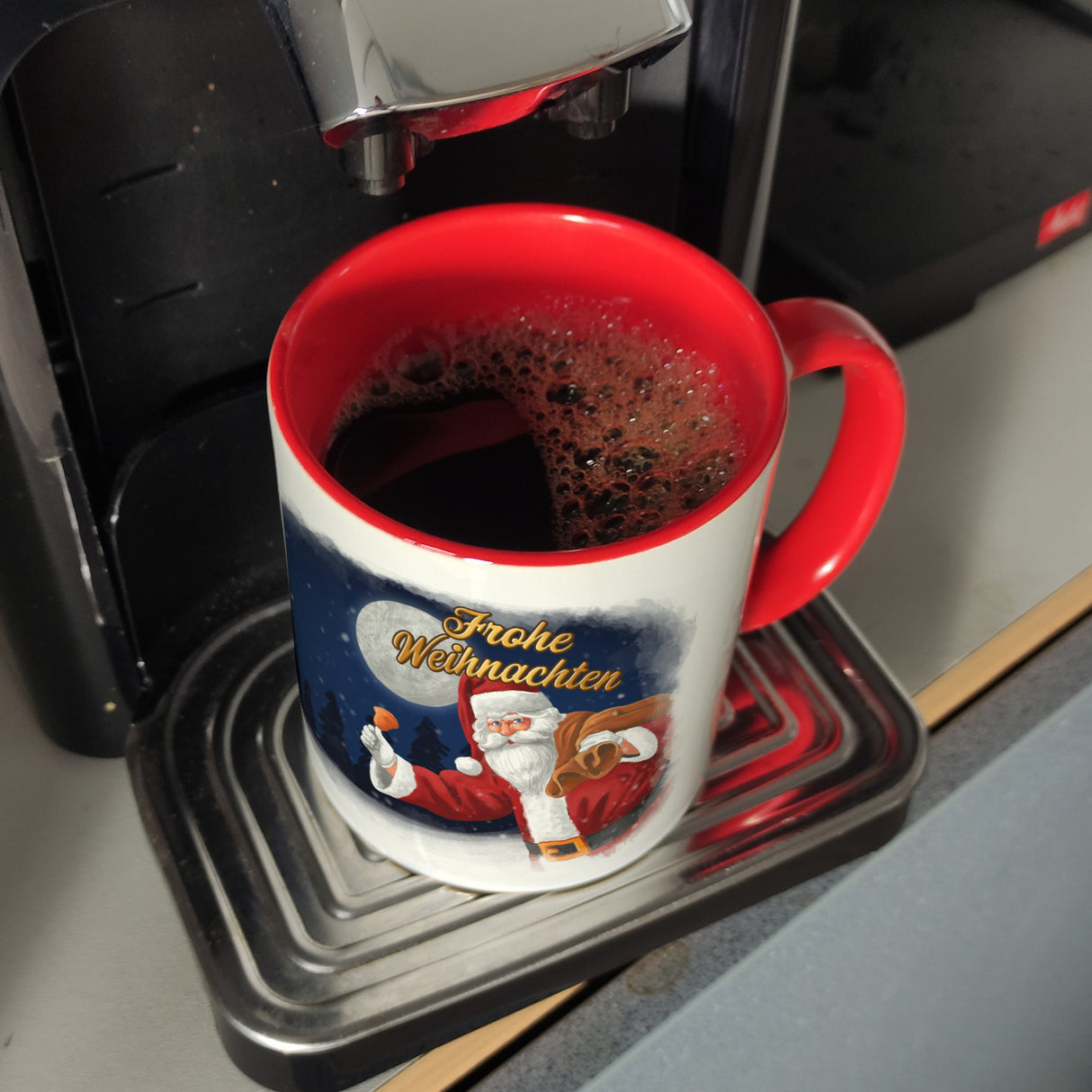 Frohe Weihnachten mit Weihnachtsmann Kaffeebecher
