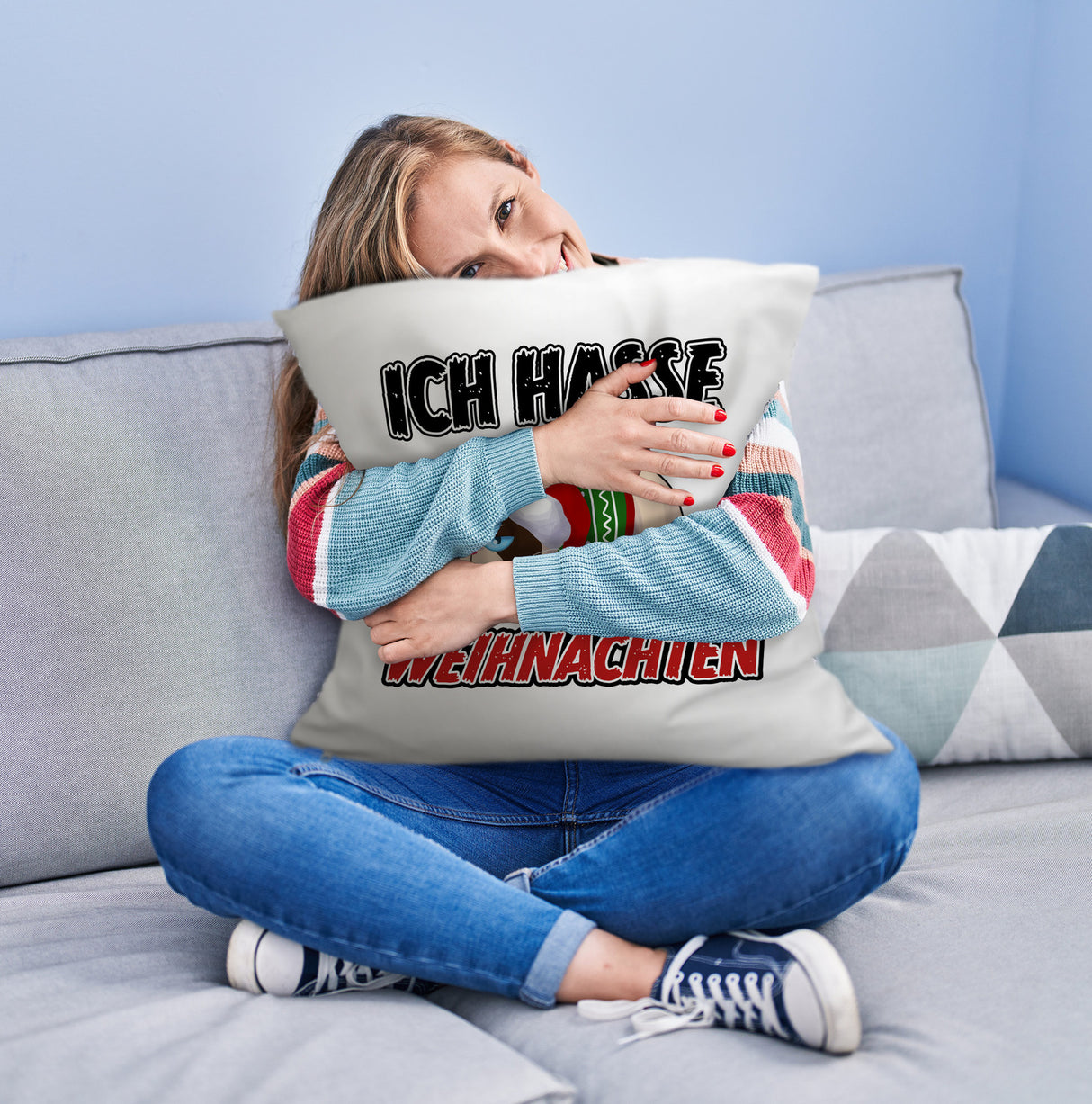 Grimmige Katze Kissen mit Spruch Ich hasse Weihnachten