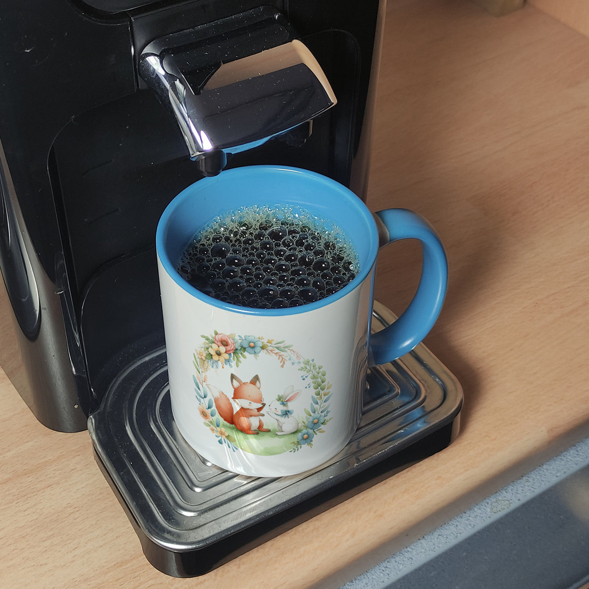Fuchs und Hase mit Blumenkranz Kaffeebecher