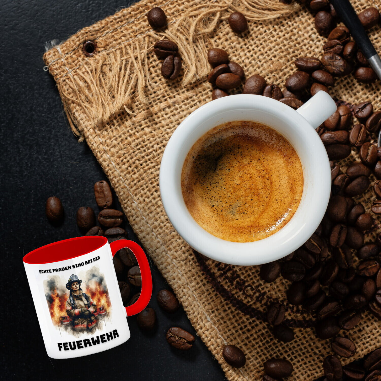 Echte Frauen sind bei der Feuerwehr Kaffeebecher