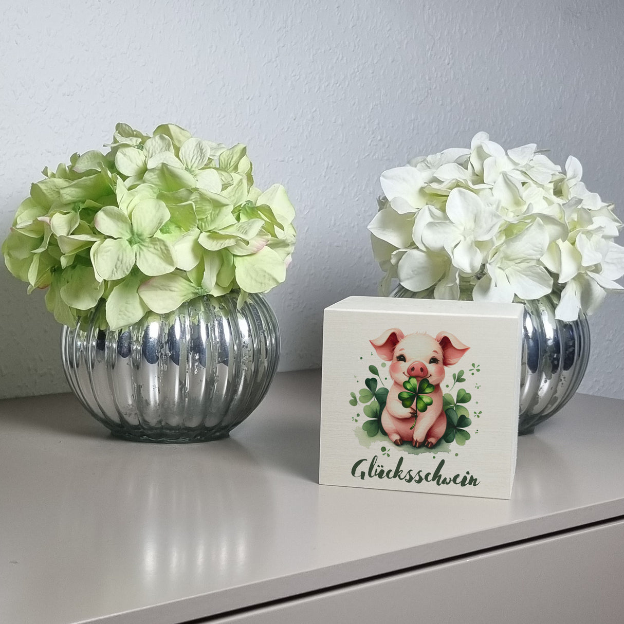 Glücksschwein mit Kleeblatt Spardose