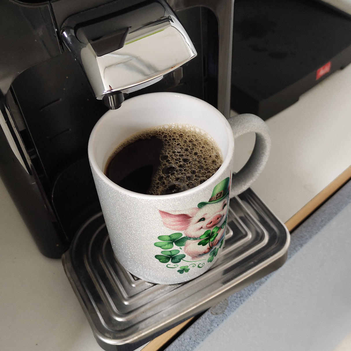Süßes Schwein das Glück bringt Kaffeebecher