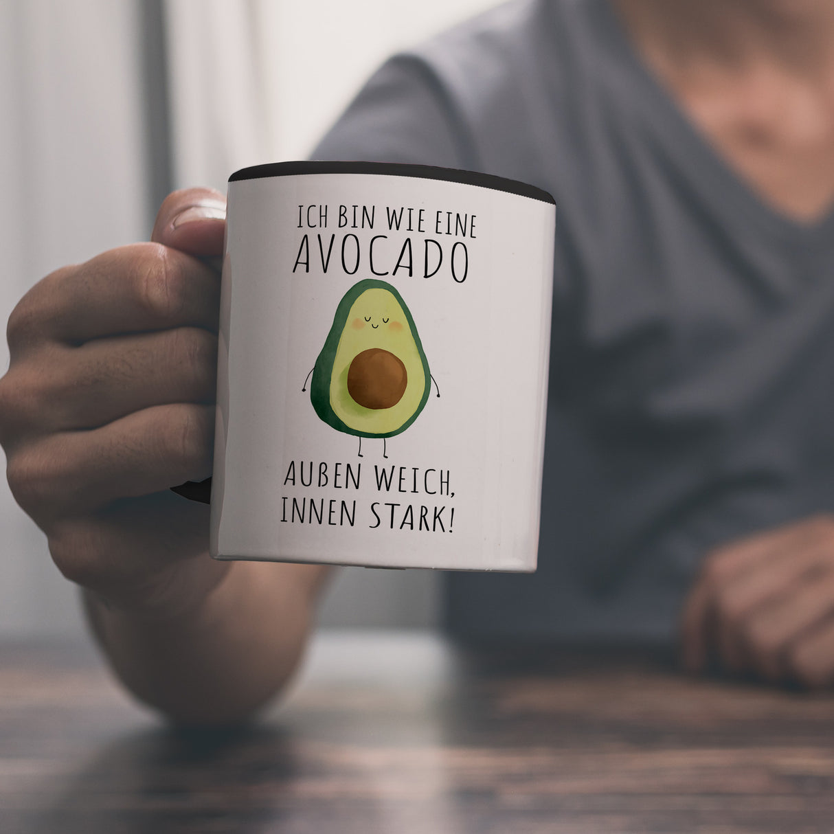 Avocado Kaffeebecher mit Spruch Außen weich innen stark wie Avocado