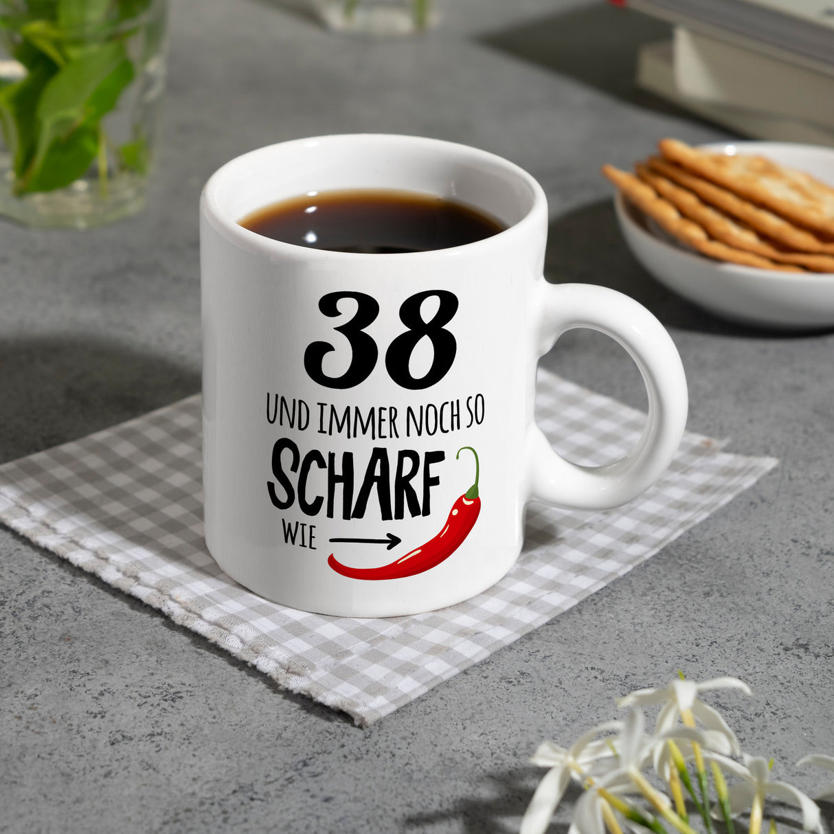 38 und immer noch so scharf wie Chili