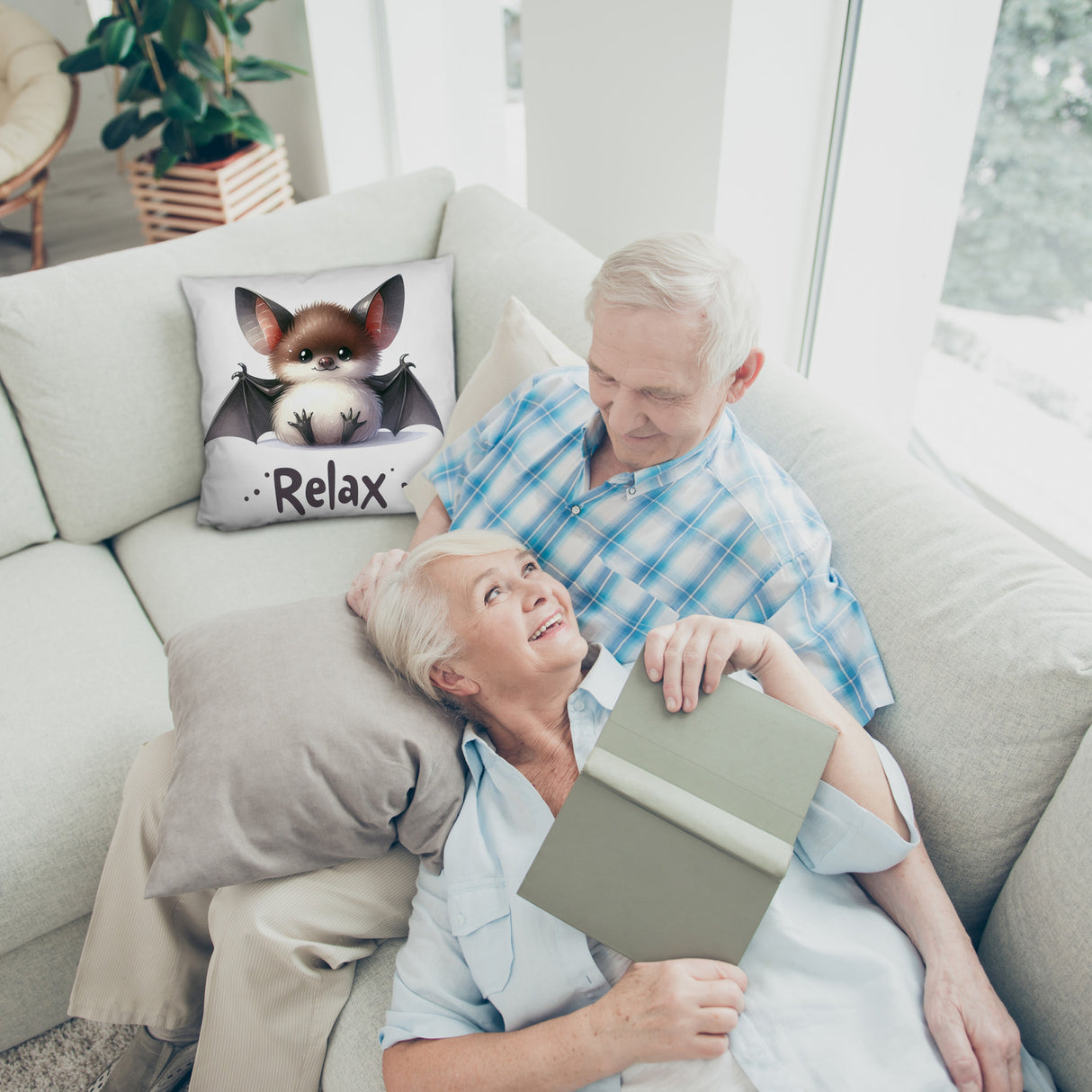 Baby Fledermaus Kissen mit Spruch Relax
