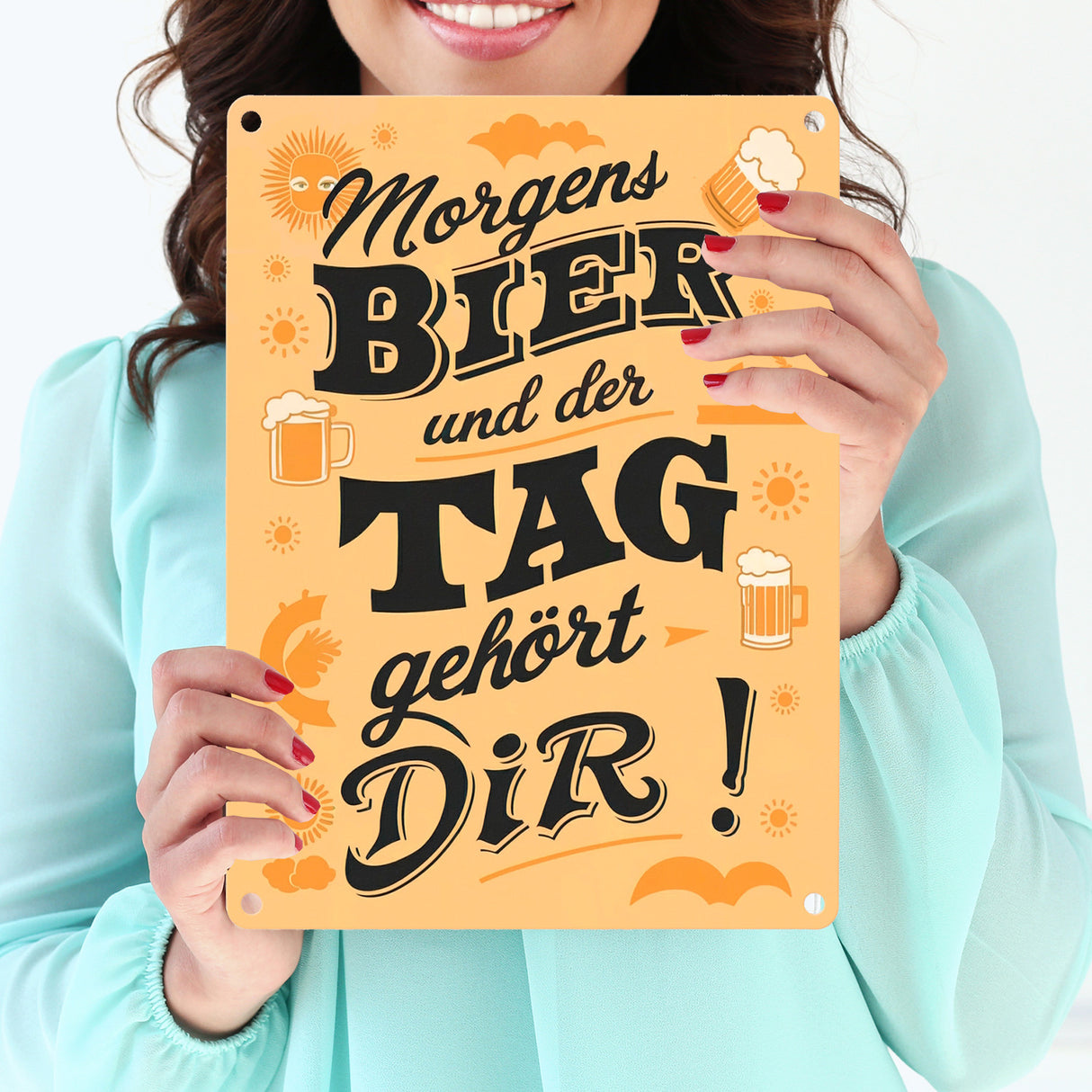 Metallschild in 15x20 cm - Morgens Bier und der Tag gehört dir