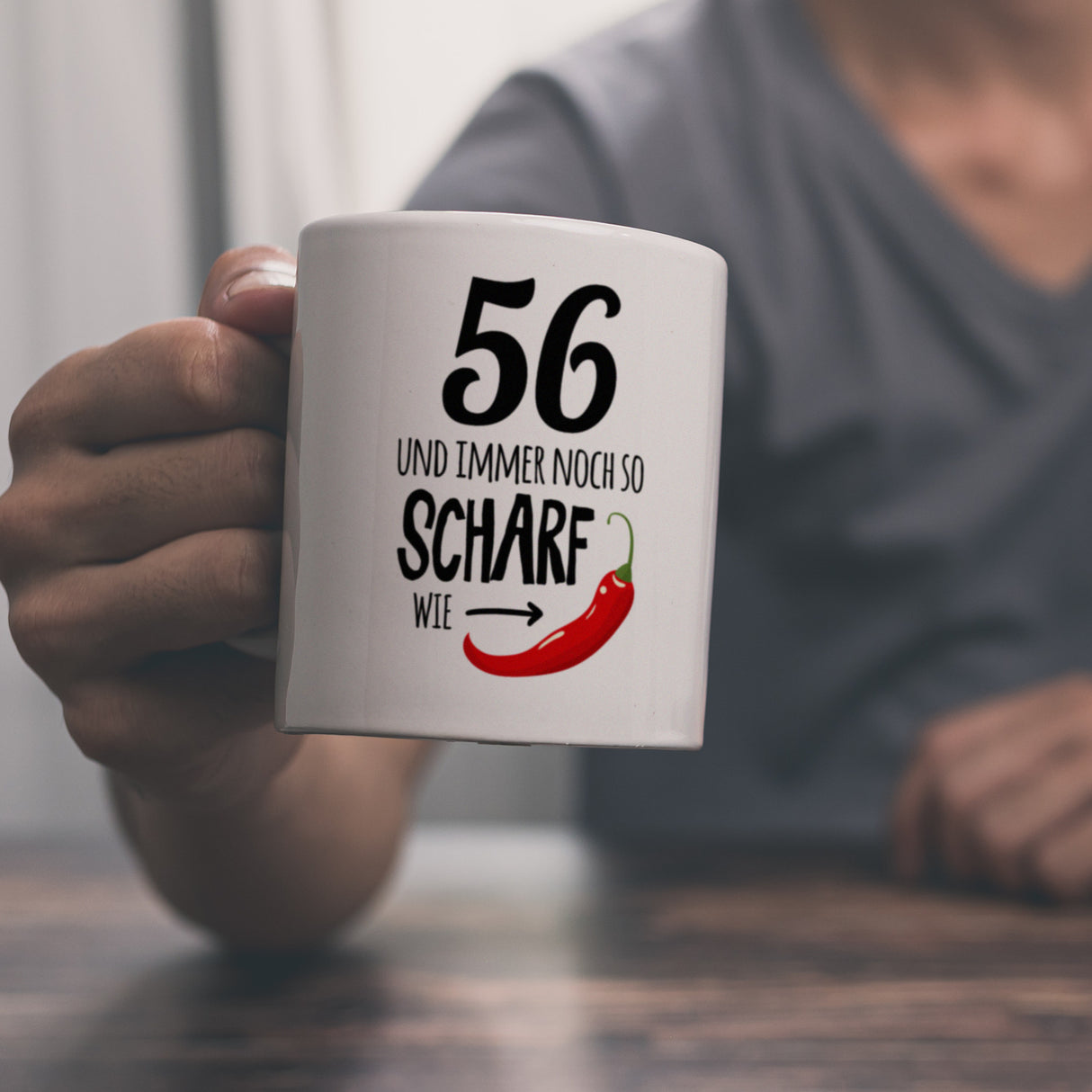 56 und immer noch so scharf wie Chili