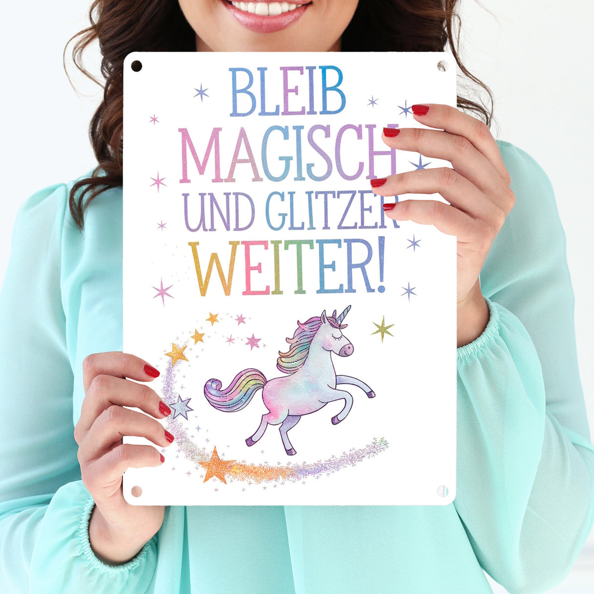 Einhorn mit Regenbogenmähne Metallschild in 15x20 cm Bleib magisch, glitzer weiter