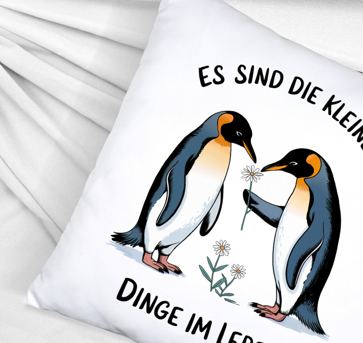Pinguine mit Blumen - Es sind die Kleinen Dinge Kissen