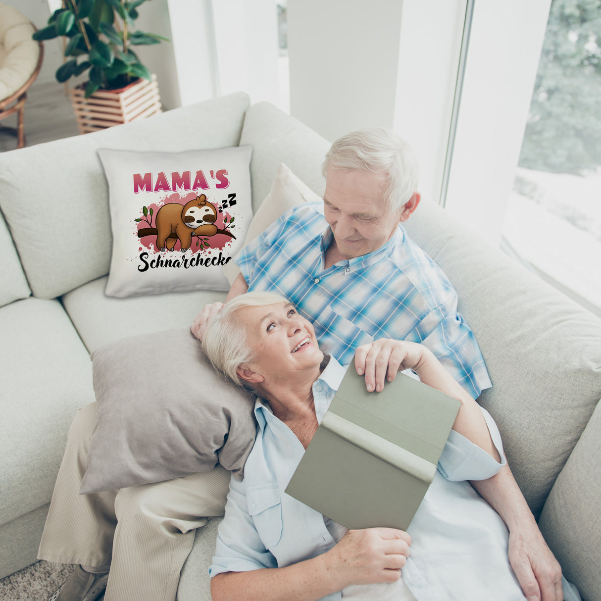 Faultier auf Ast Kissen Mama's Schnarchecke