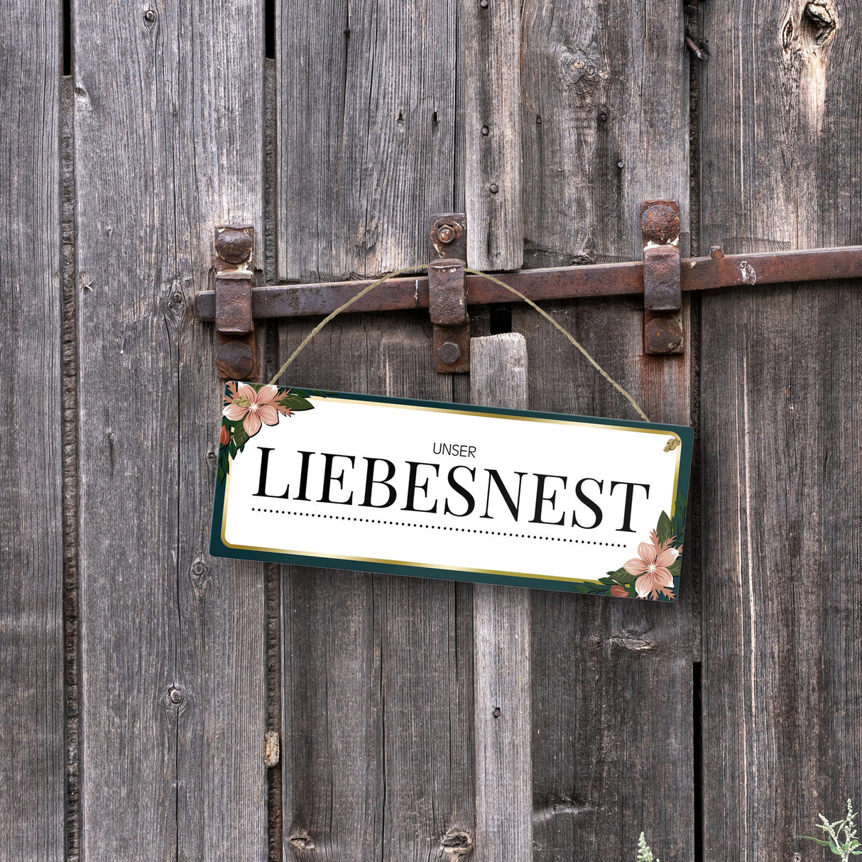 Pärchen Metallschild mit Blumen Motiv und süßem Spruch: Unser Liebesnest