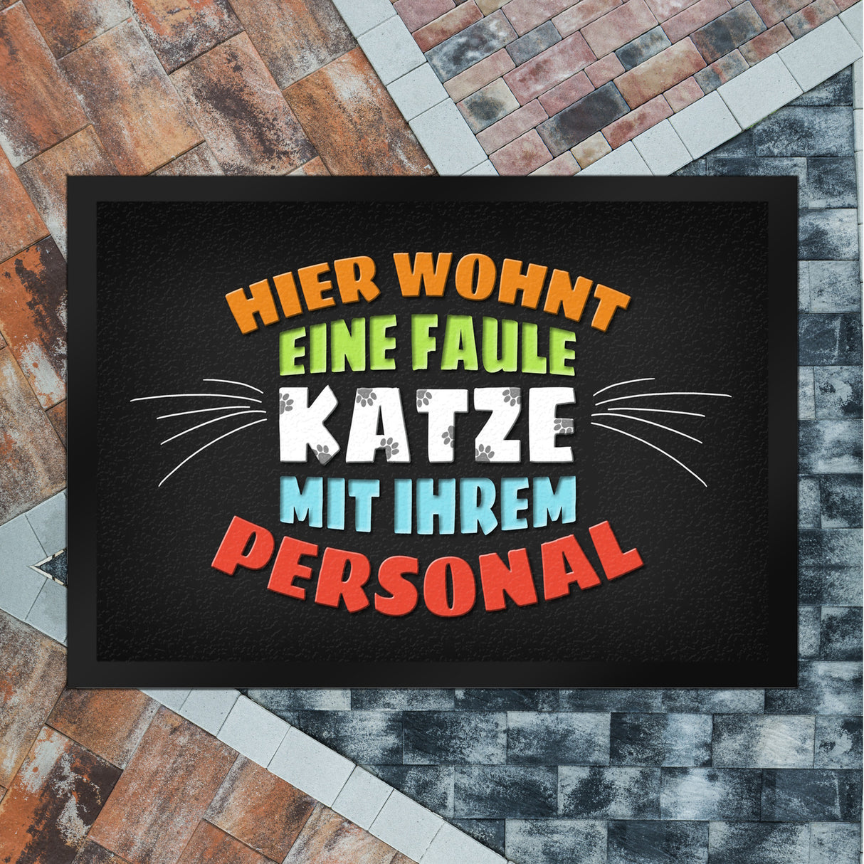 Hier wohnt eine faule Katze mit ihrem Personal Fußmatte