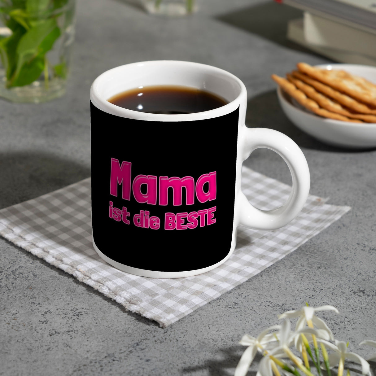 Mama ist die Beste Kaffeebecher und Pink