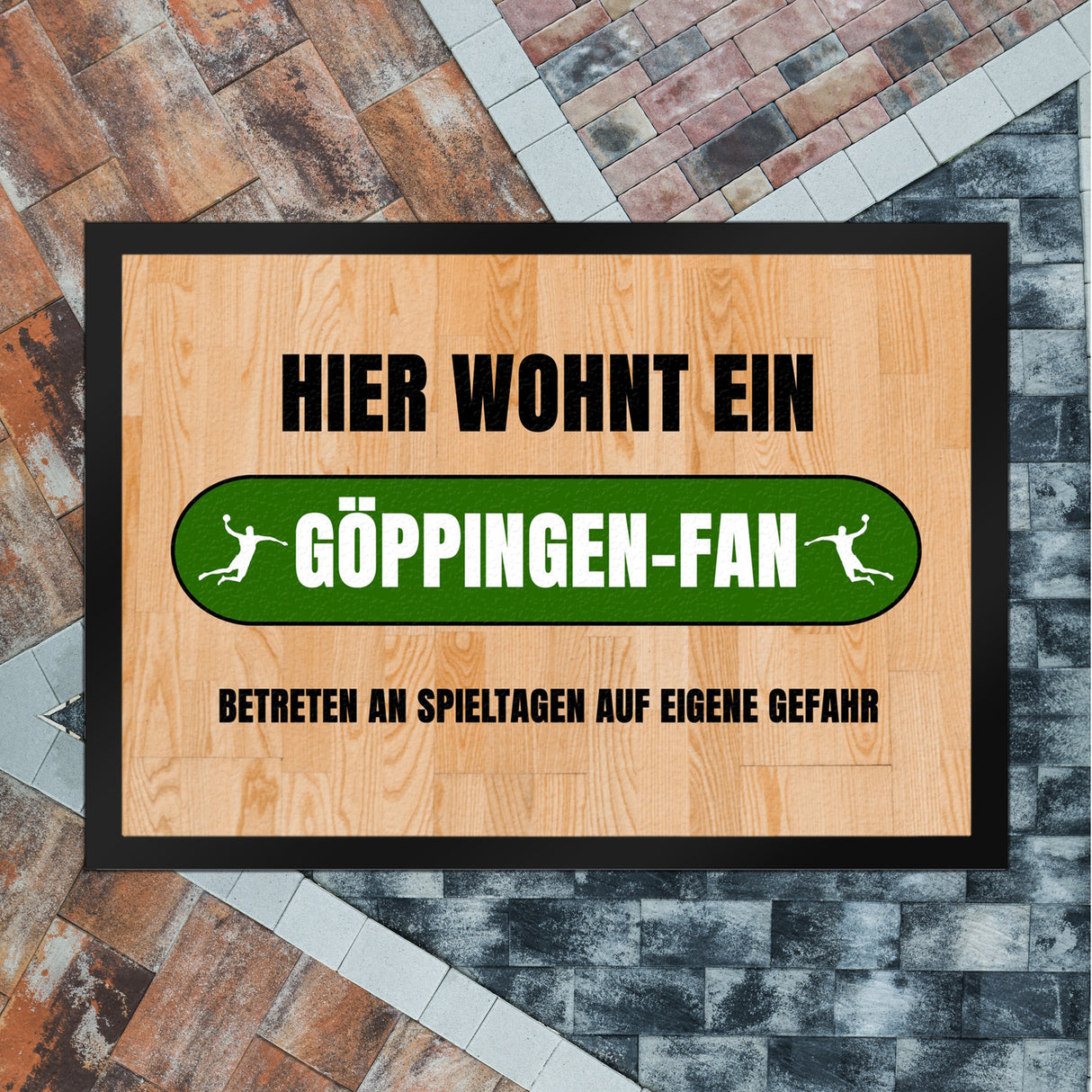 Hier wohnt ein Göppingen-Fan Fußmatte in 35x50 cm mit Turnhallenboden Motiv