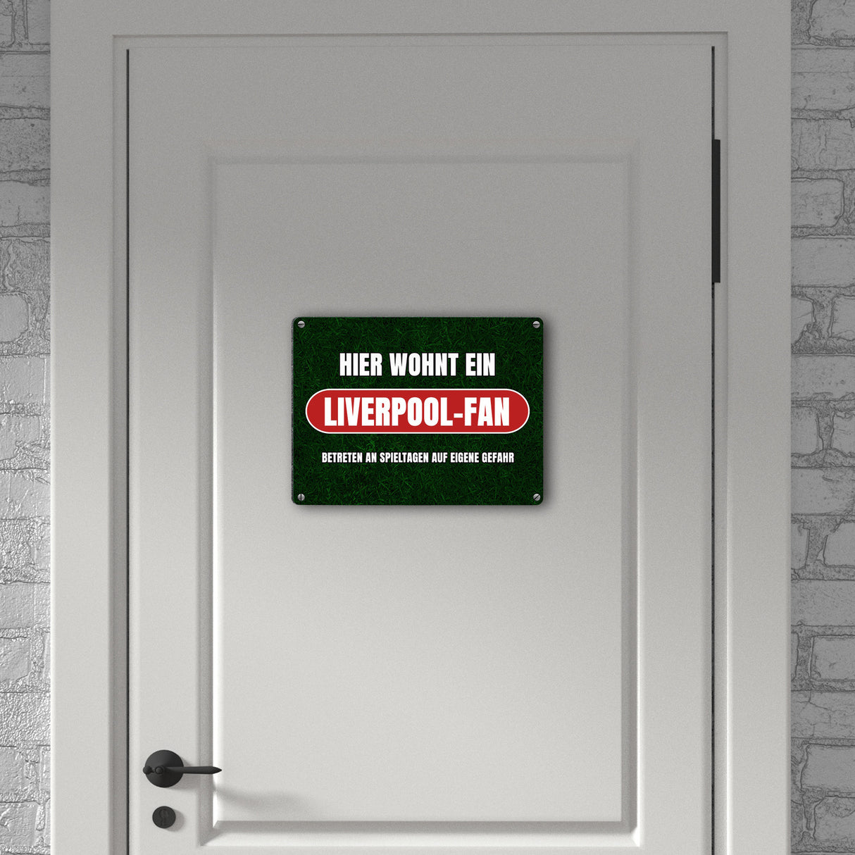 Hier wohnt ein Liverpool-Fan Metallschild in 15x20 cm mit Rasenmotiv