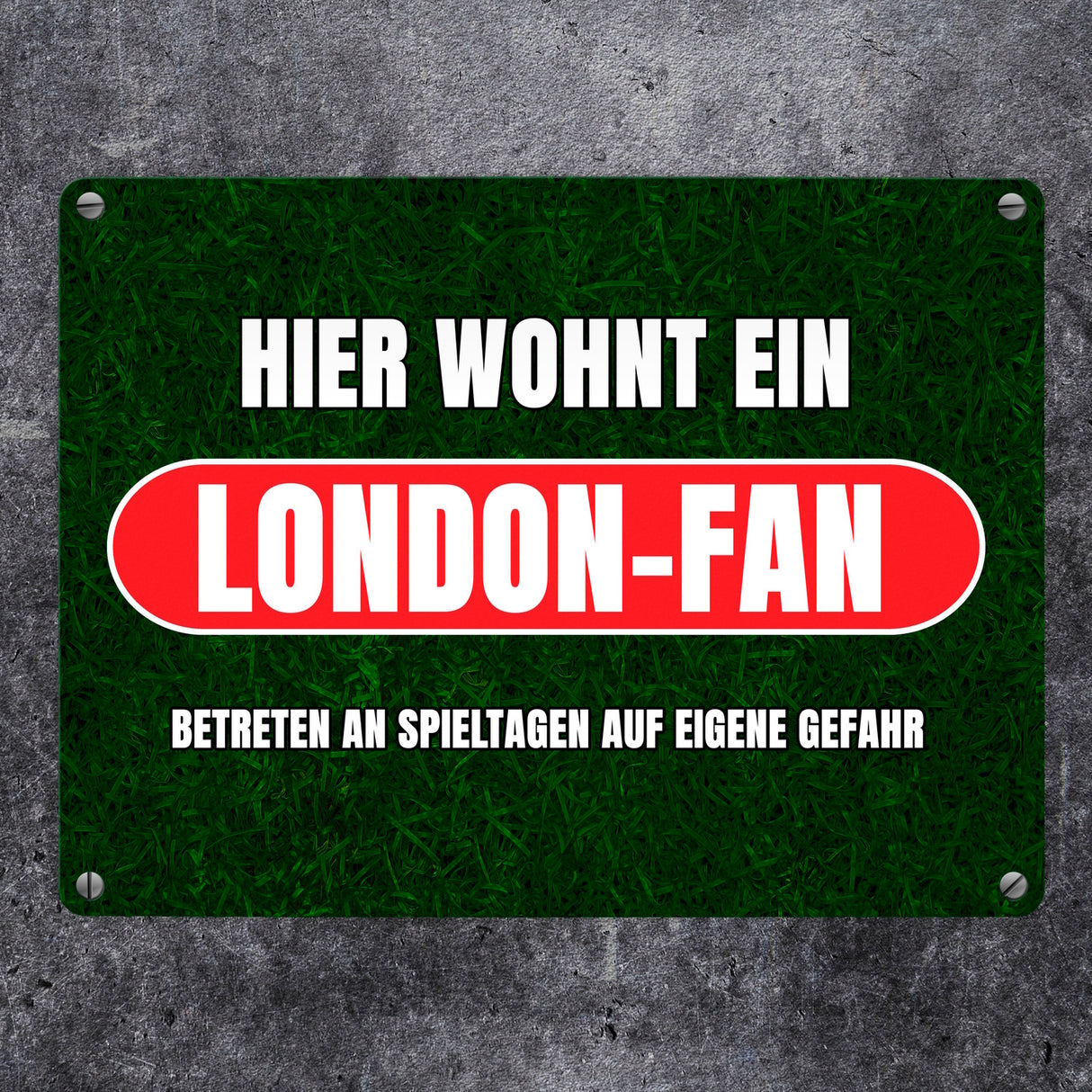 Hier wohnt ein London-Fan Metallschild in 15x20 cm mit Rasenmotiv