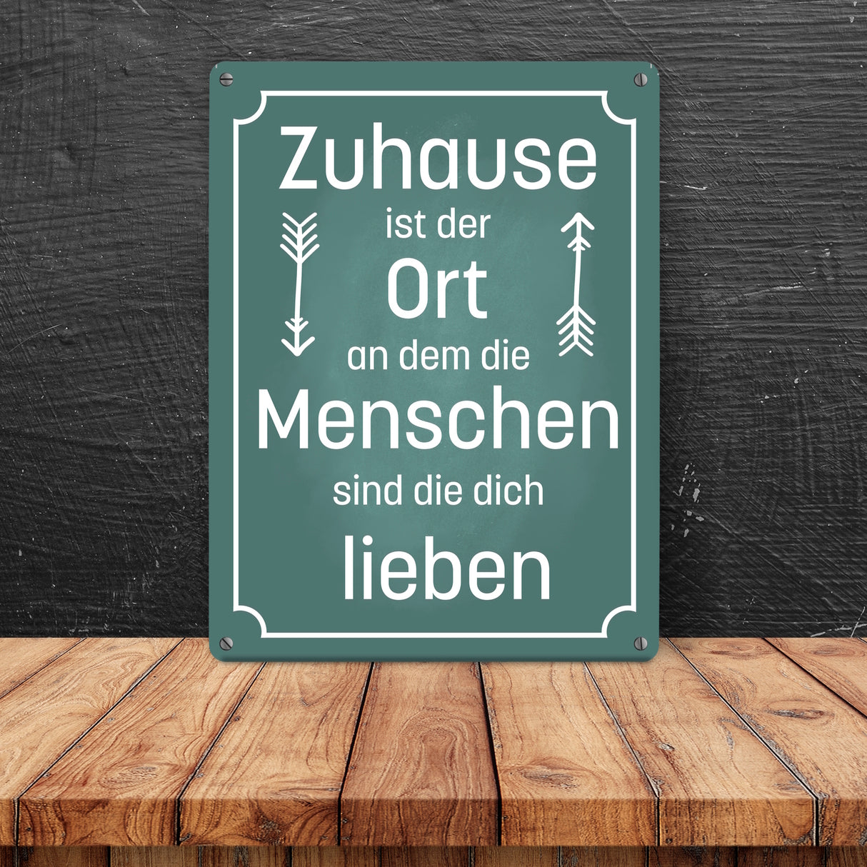 Metallschild mit schönem Spruch über das Zuhause für das Wohnzimmer