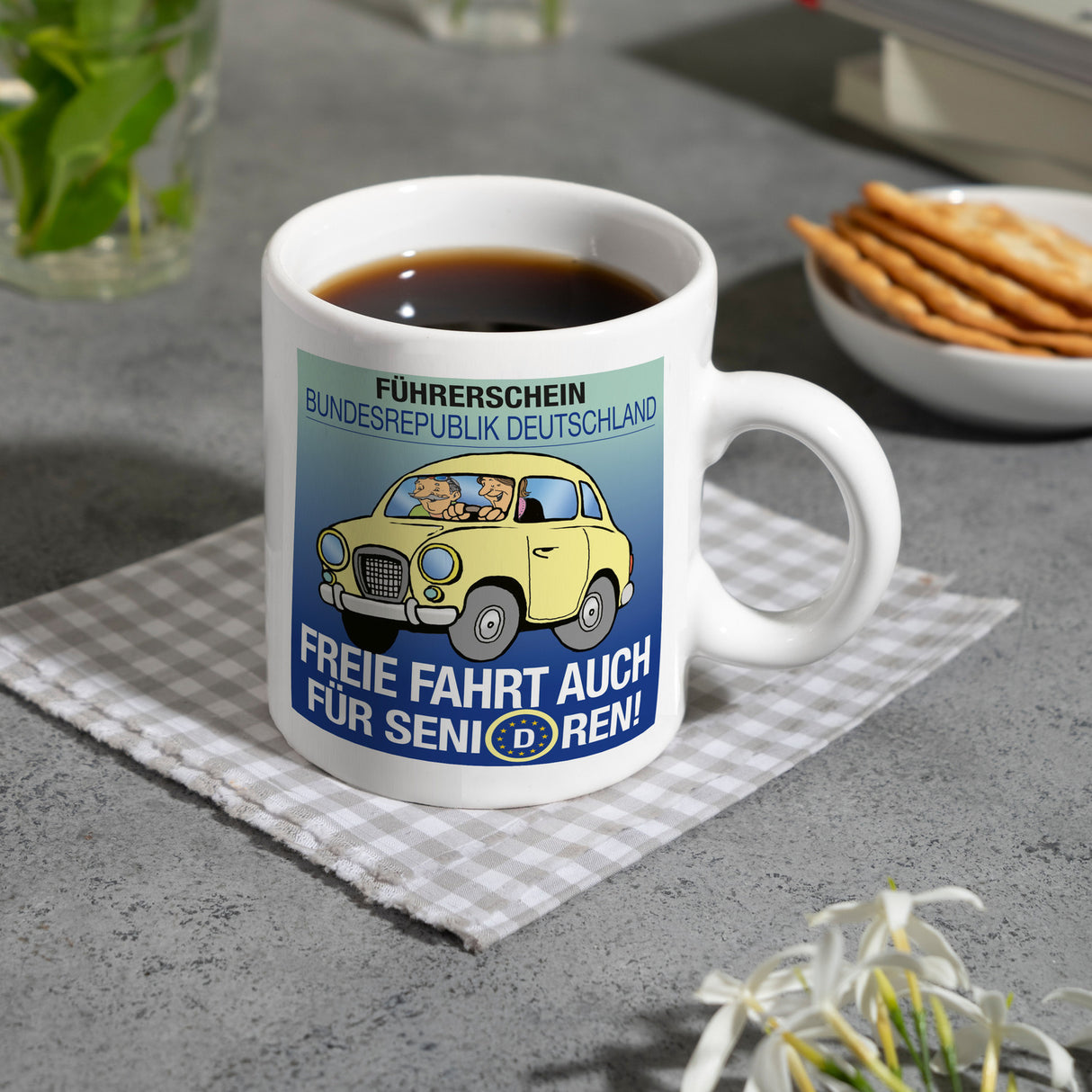Freie Fahrt auch für Senioren Kaffeebecher mit Oldtimer Motiv