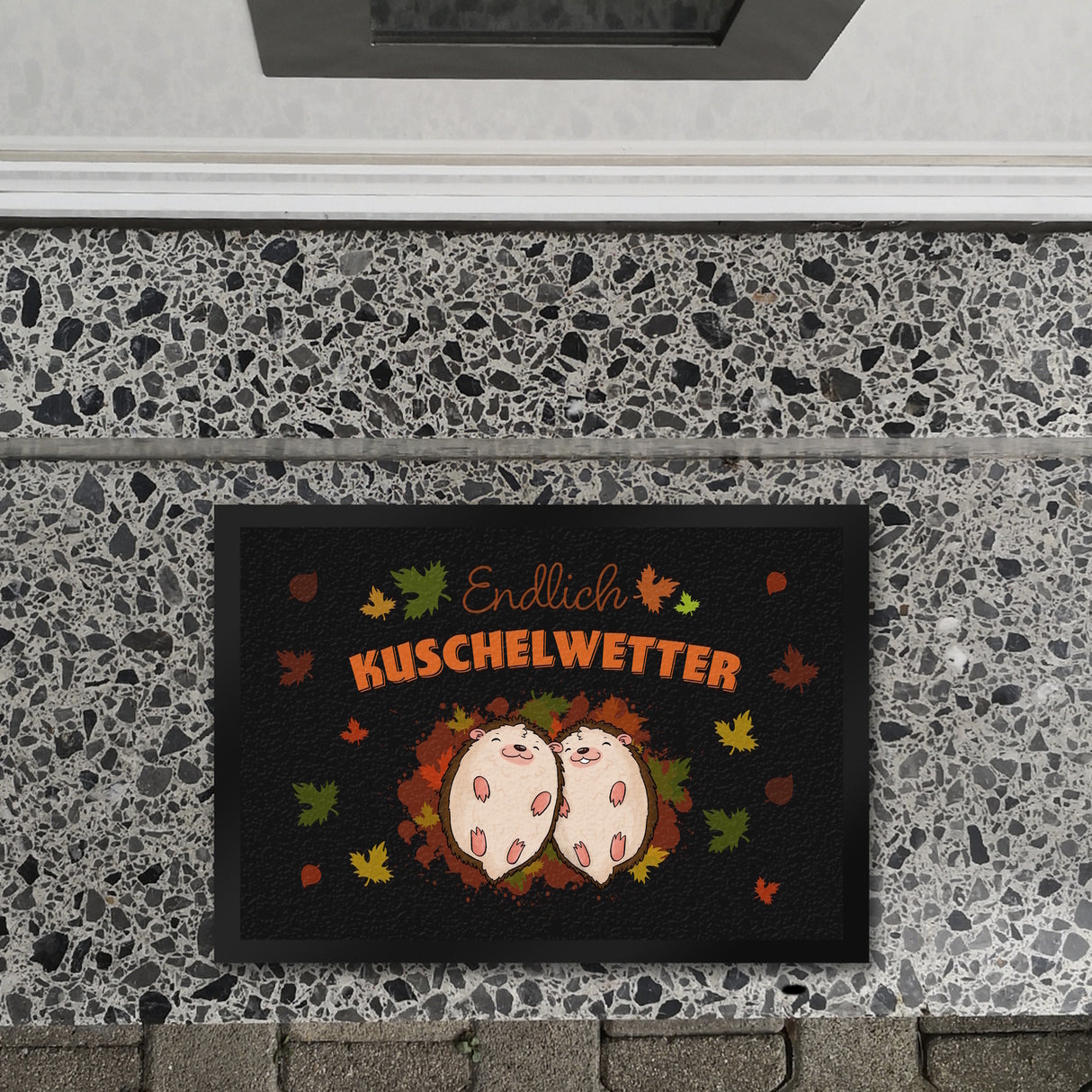Endlich Kuschelwetter herbstliche Fußmatte in 35x50 cm mit Igelpaar