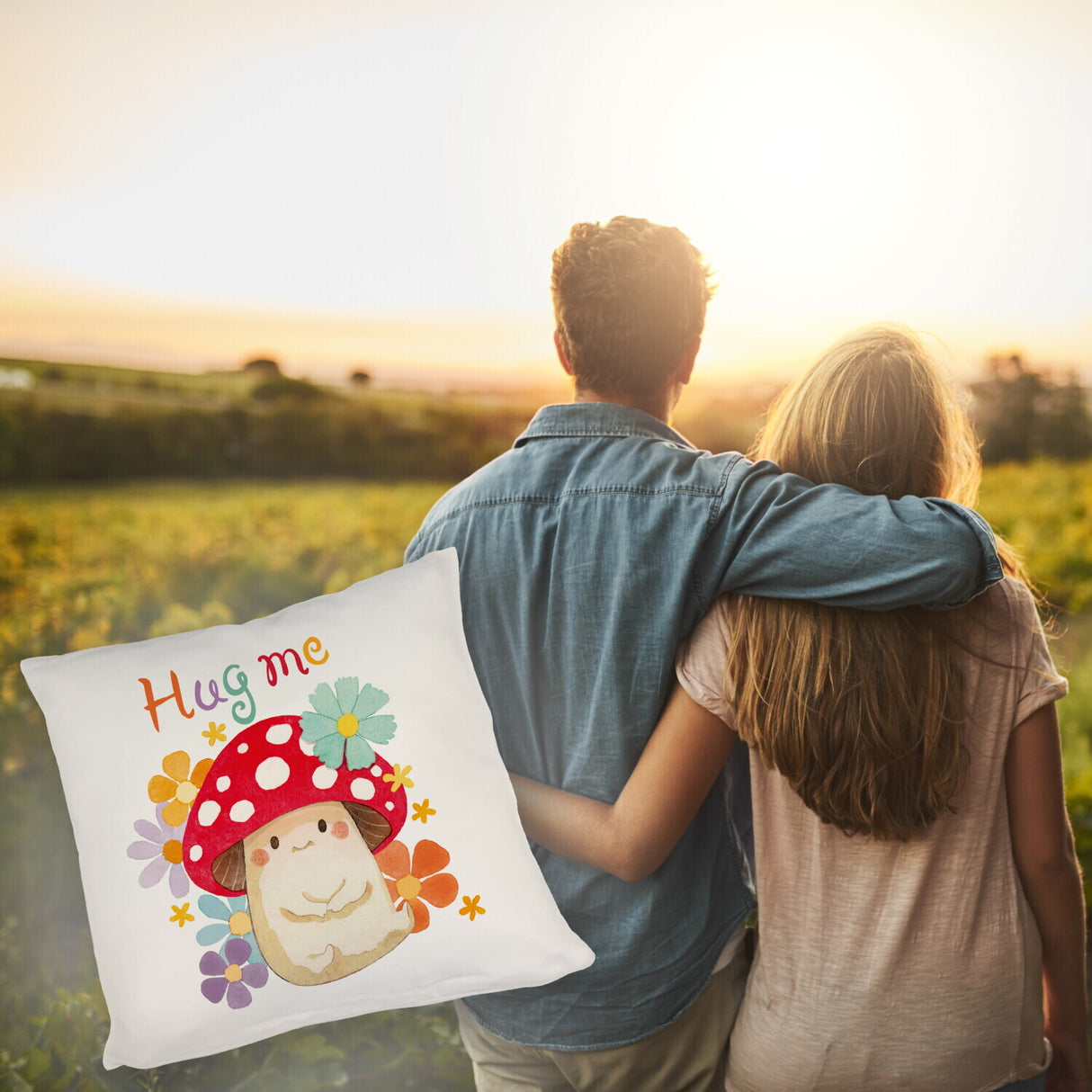 Hug me Kissen mit Fliegenpilz und Blumen