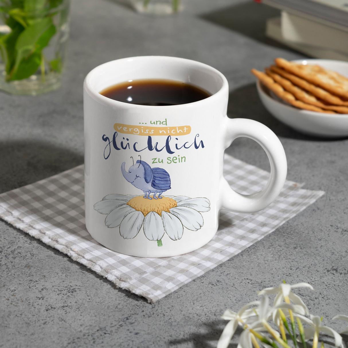Käfer Kaffeebecher mit Spruch und vergiss nicht glücklich zu sein