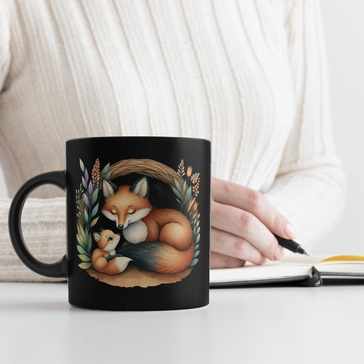 Fuchsfamilie Mama und Fuchsbaby Tasse schwarz in Schwarz