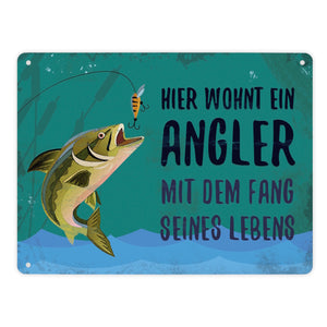 Angler mit dem Fang seines Lebens Blechschild in 15x20 cm