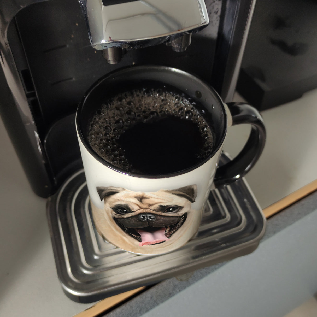 Mops Kaffeebecher