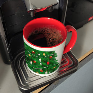 Kaffeebecher mit fotorealistischem Weihnachtsbaum Motiv