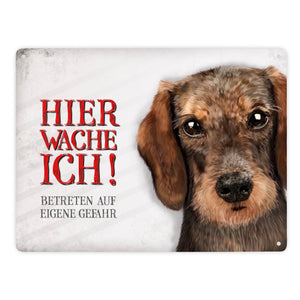 Metallschild mit Dackel Motiv und Spruch: Betreten auf eigene Gefahr ...