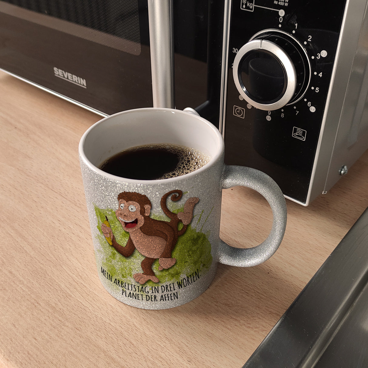 Mein Arbeitstag in drei Worten: Planet der Affen Kaffeebecher
