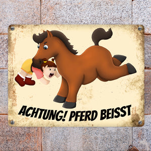 Metallschild mit Pferde Motiv und Spruch: Achtung! Pferd beisst - Warnschild Koppel