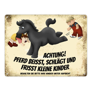 Metallschild mit Pferde Motiv und Spruch: Achtung! Pferd beisst schlägt und frisst kleine Kinder! Warnschild für die Koppel