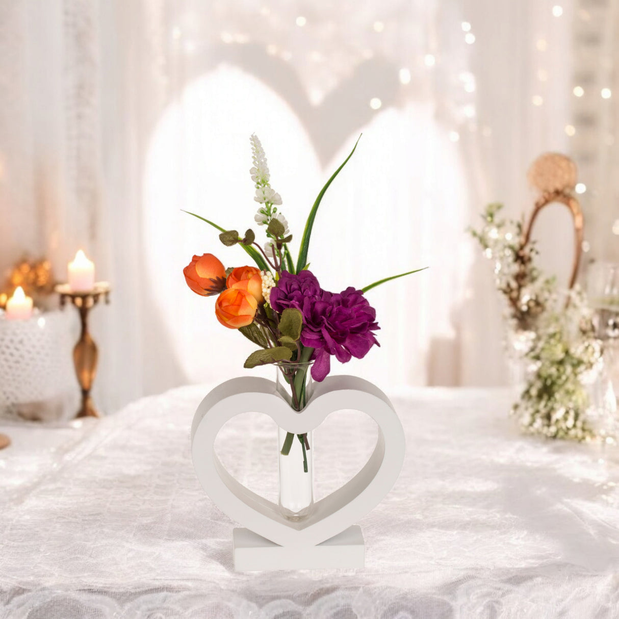 Weißes Herz mit Glasröhrchen Blumenvase - Hochzeit Tischdeko