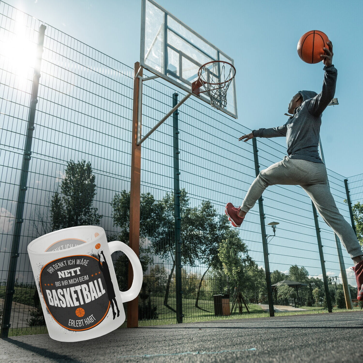 Ihr denkt ich wäre nett, bis ihr mich beim Basketball erlebt habt Kaffeebecher
