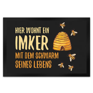 Hier wohnt ein Imker mit dem Schwarm seines Lebens Fußmatte