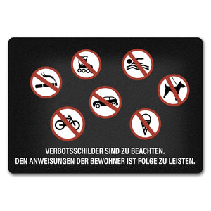 Verbotsschilder sind zu beachten Fußmatte