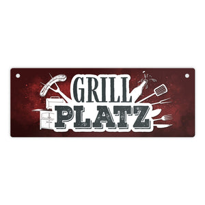 Grillplatz Metallschild Fleisch Wurst grillen Grill Bier Hobby Besteck Grillzange Freunde