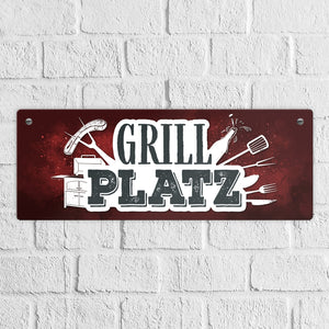 Grillplatz Metallschild Fleisch Wurst grillen Grill Bier Hobby Besteck Grillzange Freunde