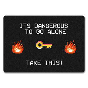 Dangerous to go Alone Fußmatte für alle Retro Zocker mit Pixel-Motiv